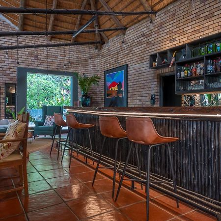 Sunbirds Oasis Lodge フッドスプルイト エクステリア 写真