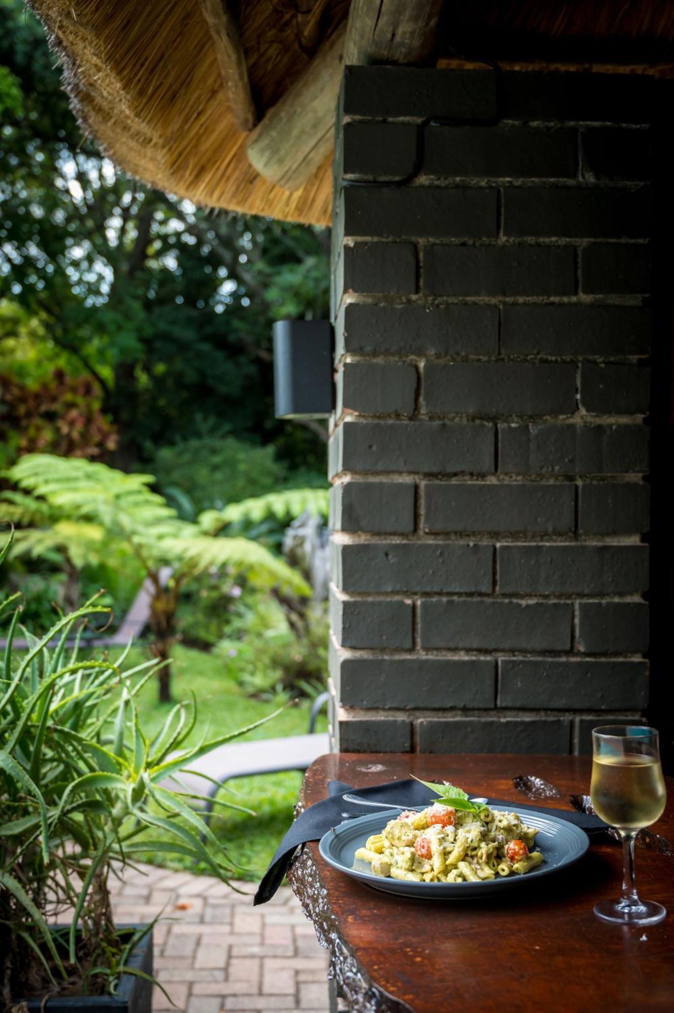 Sunbirds Oasis Lodge フッドスプルイト エクステリア 写真