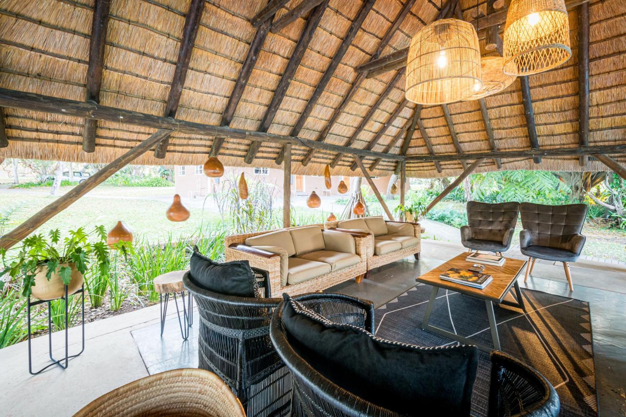 Sunbirds Oasis Lodge フッドスプルイト エクステリア 写真