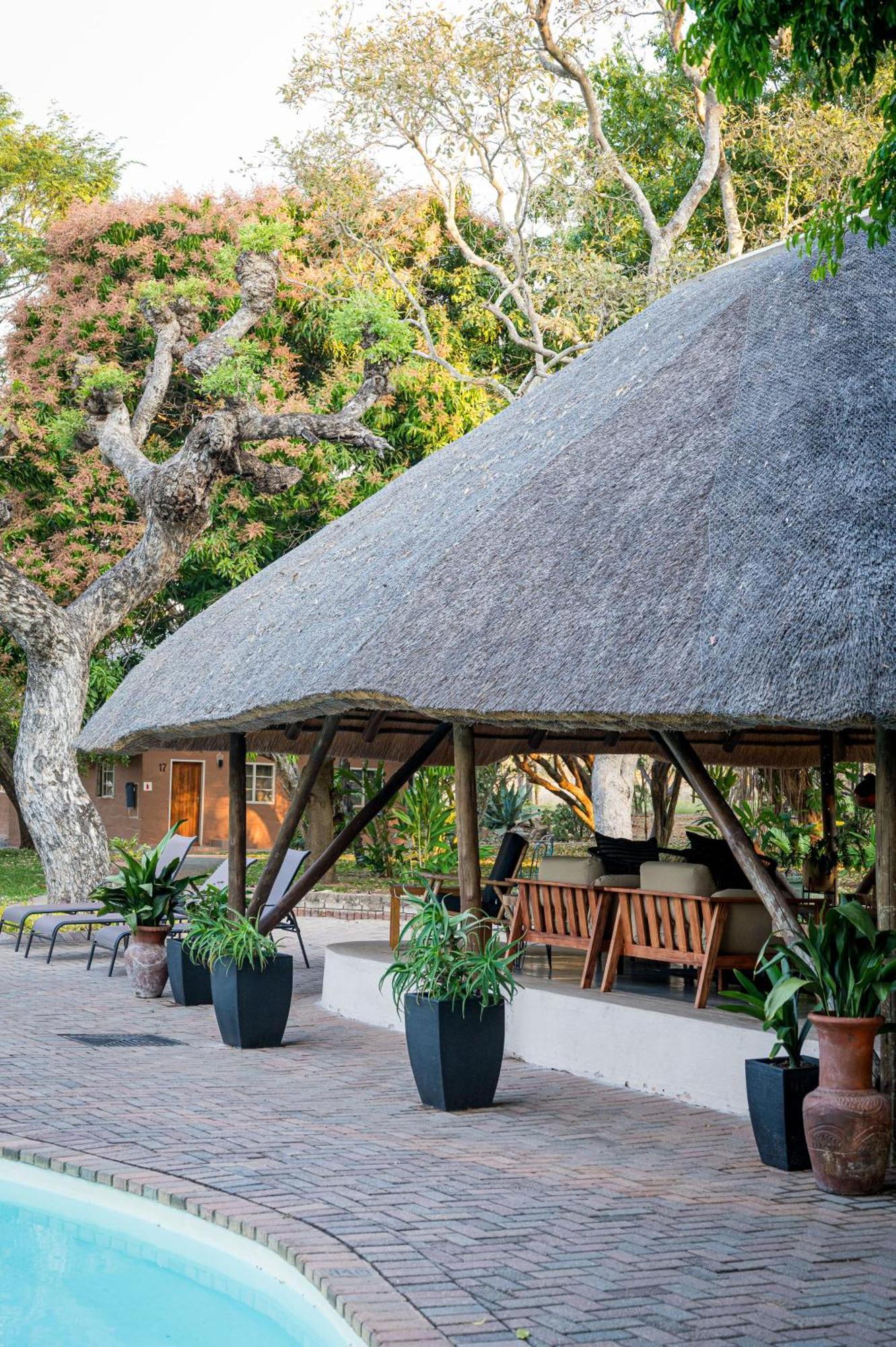 Sunbirds Oasis Lodge フッドスプルイト エクステリア 写真