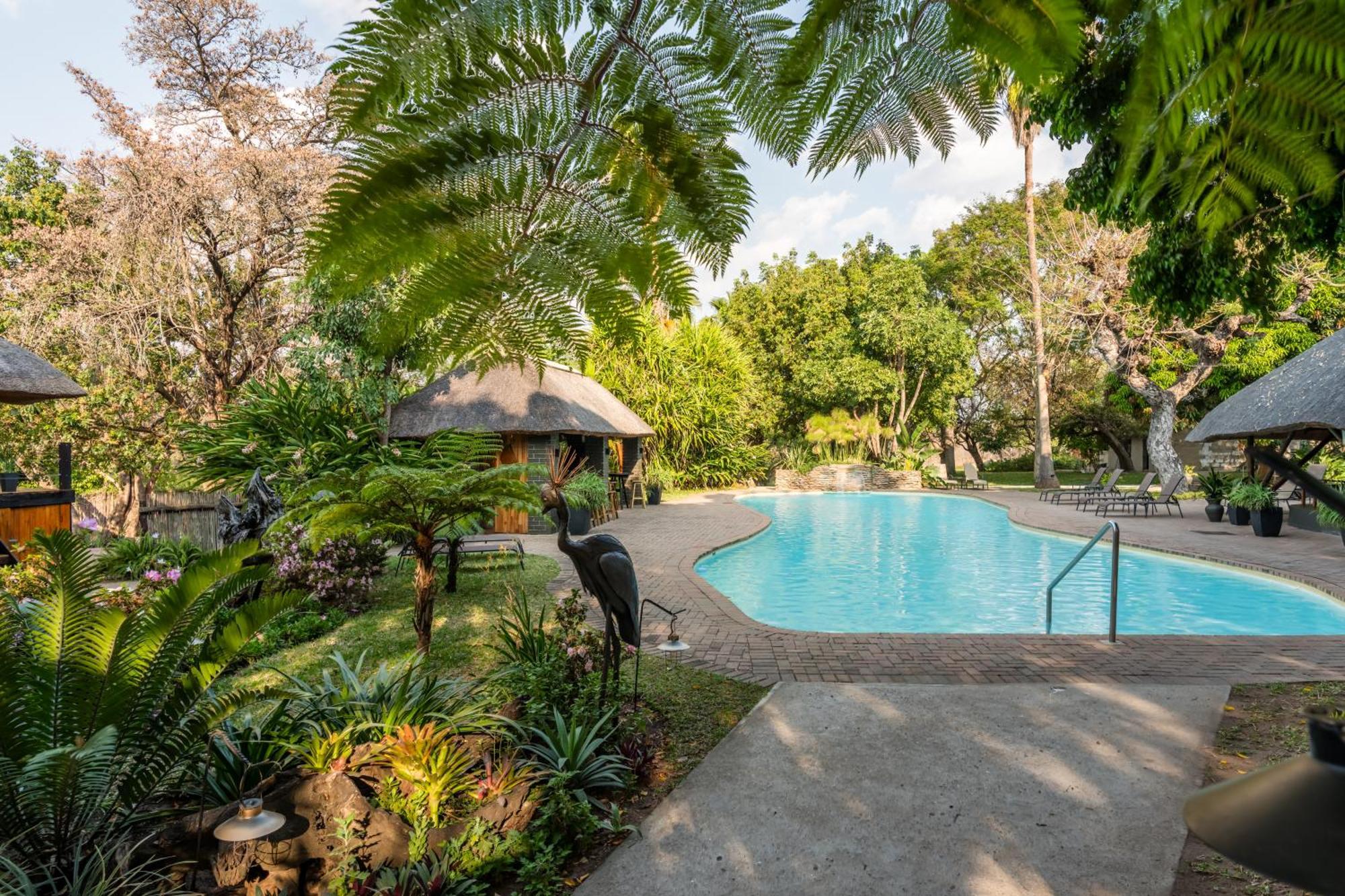Sunbirds Oasis Lodge フッドスプルイト エクステリア 写真